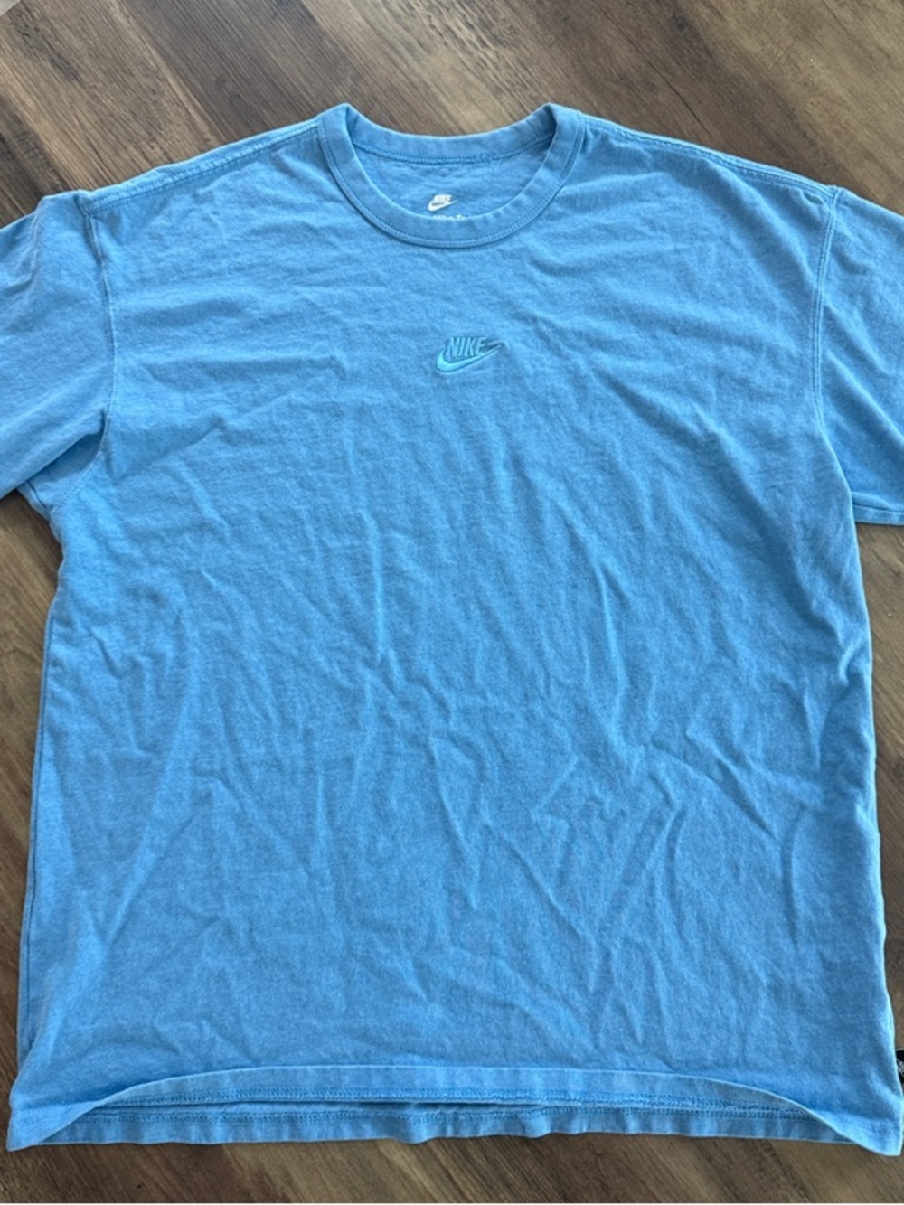 Nike Max 90 Men’s Sky Blue Crewneck Short Sleeve Loose Fit Tee